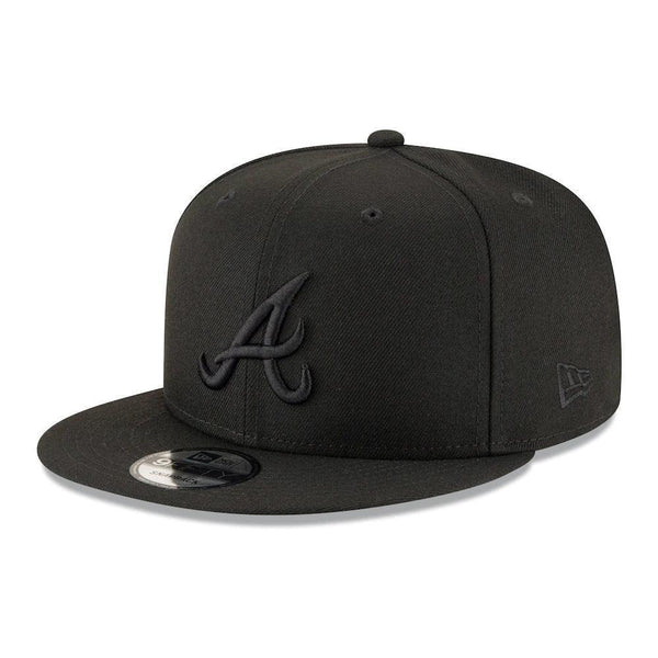 Atlanta Braves New Era Black on Black 9FIFTY Snapback Hat - Black - Triple Play Caps