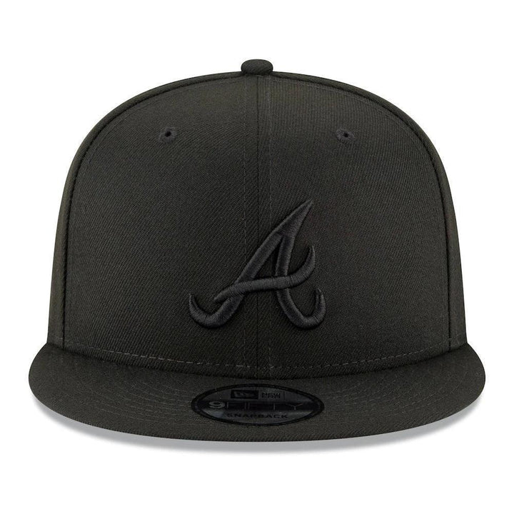Atlanta Braves New Era Black on Black 9FIFTY Snapback Hat - Black - Triple Play Caps