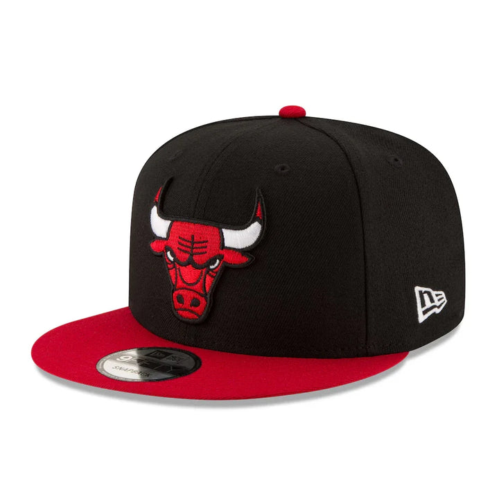 Chicago Bulls New Era 2-Tone Team Color 9FIFTY Snapback Hat - Black/Red - Triple Play Caps