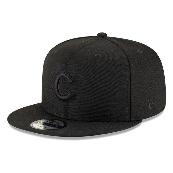 Chicago Cubs New Era Black on Black 9FIFTY Snapback Hat - Black - Triple Play Caps