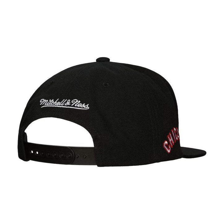 Chicago White Sox Mitchell & Ness Cooperstown Evergreen Snapback Hat - Black - Triple Play Caps