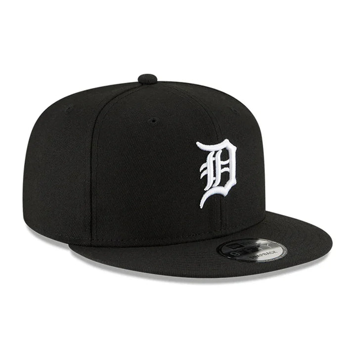 Detroit Tigers New Era Black & White 9FIFTY Snapback Hat - Black - Triple Play Caps