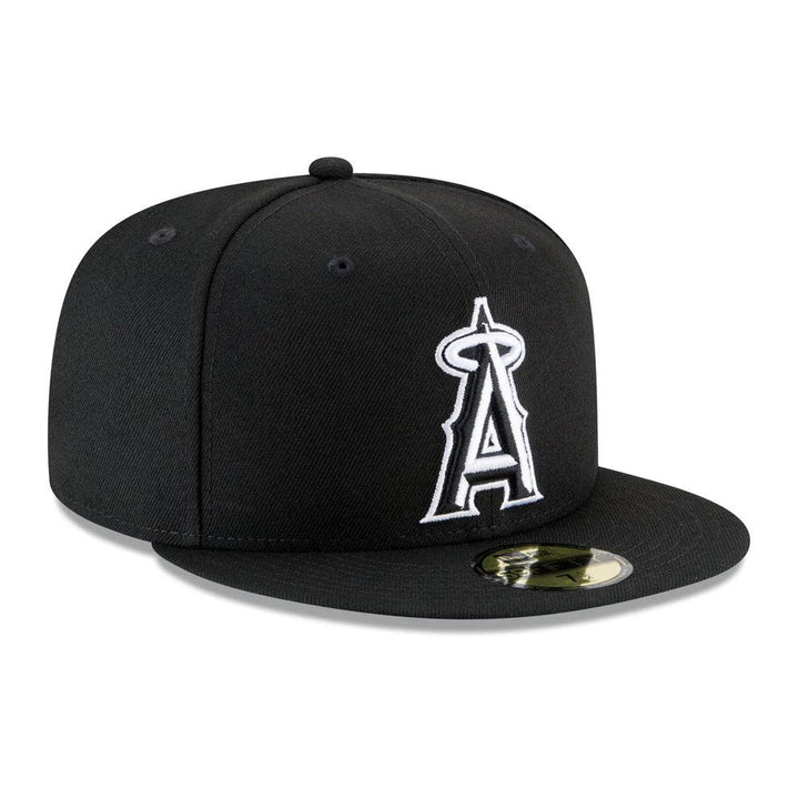 Los Angeles Angels New Era Black and White Basic 59FIFTY Fitted Hat - Black - Triple Play Caps