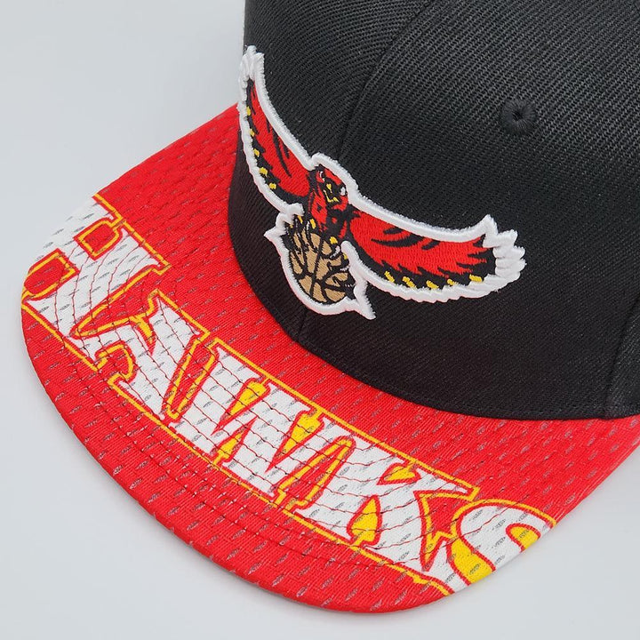 Mitchell & Ness Atlanta Hawks HWC Snapshot Snapback Hat - Black - Triple Play Caps