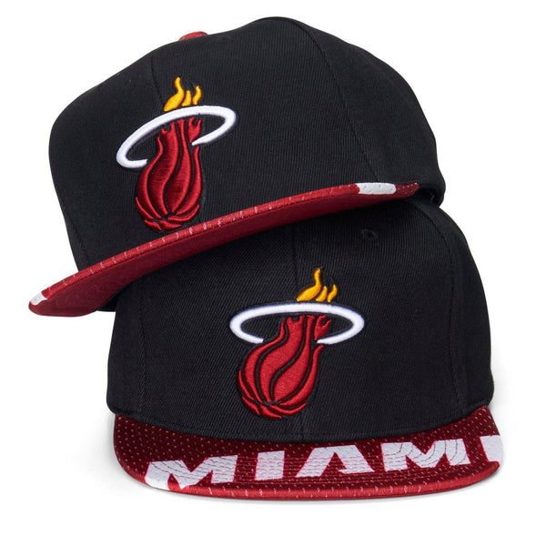 Mitchell & Ness Miami Heat Snapshot Snapback Hat - Black - Triple Play Caps