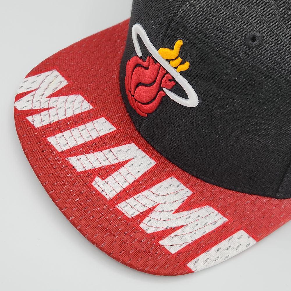 Mitchell & Ness Miami Heat Snapshot Snapback Hat - Black - Triple Play Caps