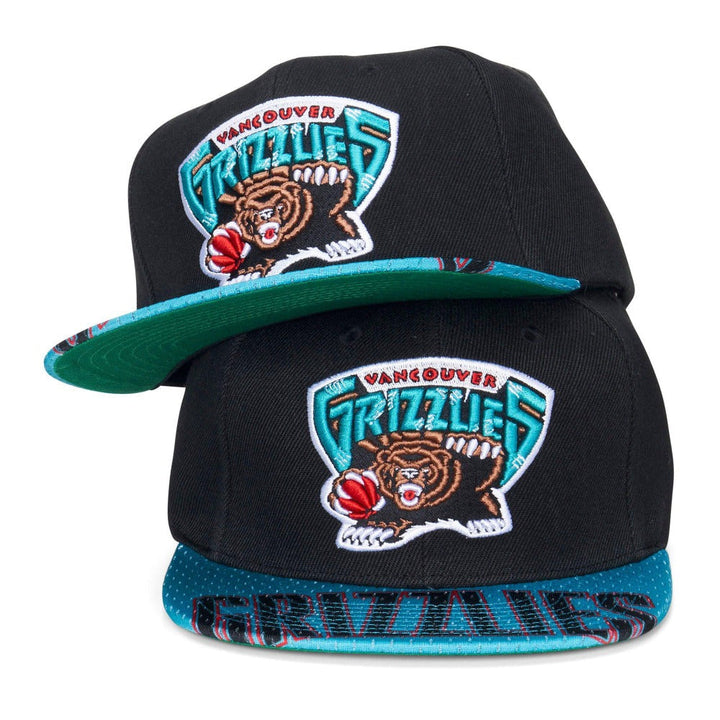 Mitchell & Ness Vancouver Grizzlies HWC Snapshot Snapback Hat - Black - Triple Play Caps