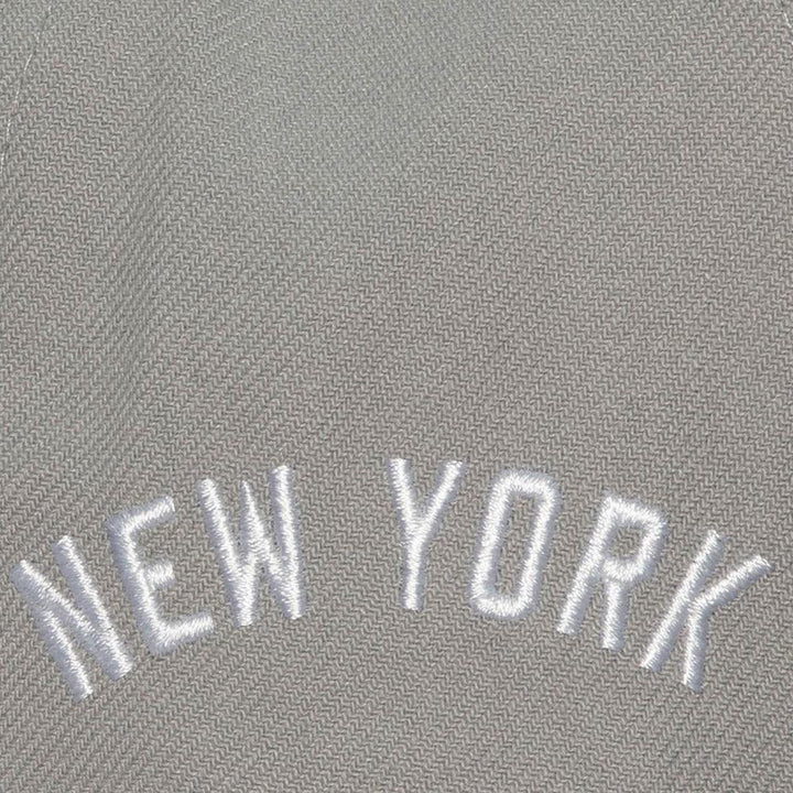 New York Yankees Mitchell & Ness Cooperstown Away Snapback Hat - Gray - Triple Play Caps