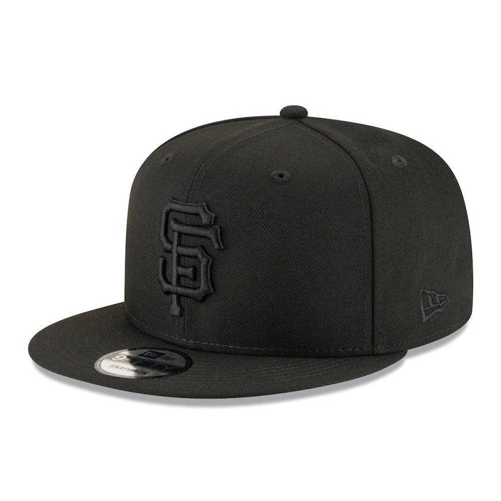 San Francisco Giants New Era Black on Black 9FIFTY Snapback Hat - Black - Triple Play Caps