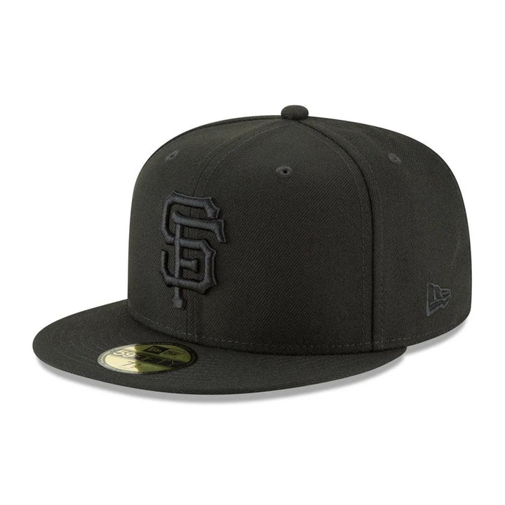 San Francisco Giants New Era Black on Black Basic 59FIFTY Fitted Hat - Black - Triple Play Caps