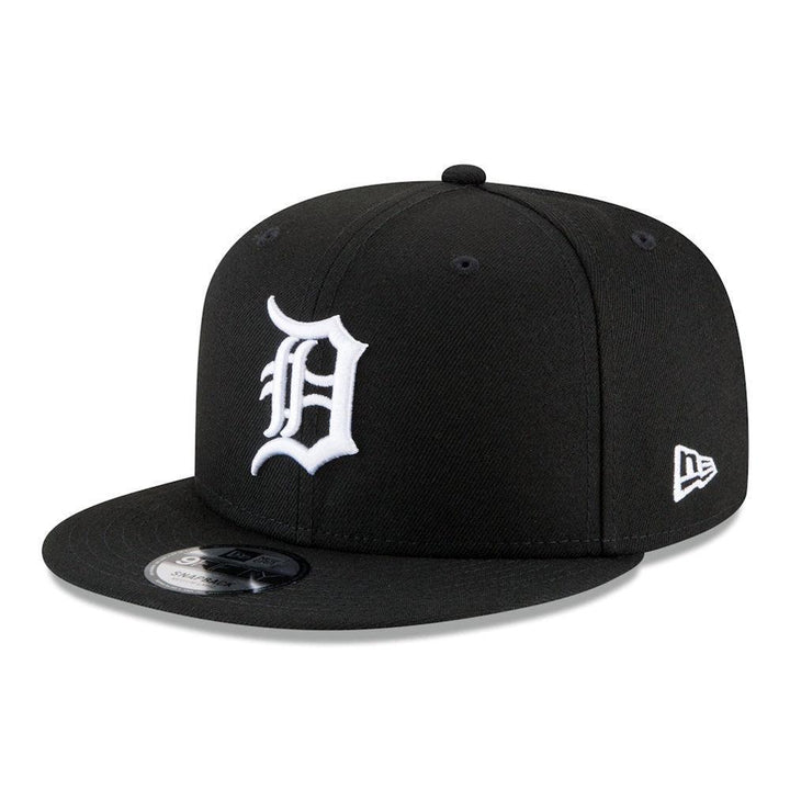 Detroit Tigers New Era Black & White 9FIFTY Snapback Hat - Triple Play Caps