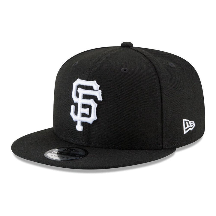 San Francisco Giants New Era Black & White 9FIFTY Snapback Hat - Black - Triple Play Caps