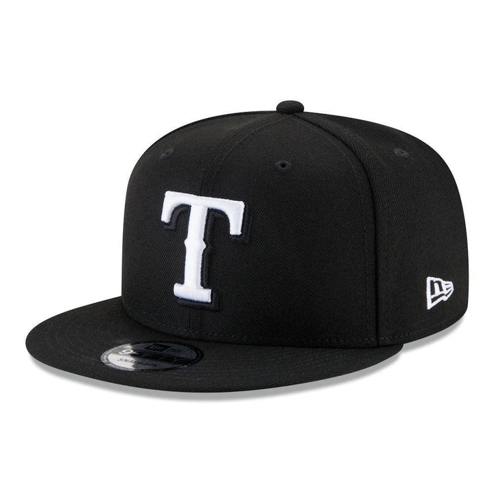 Texas Rangers New Era Black & White 9FIFTY Snapback Hat - Black - Triple Play Caps